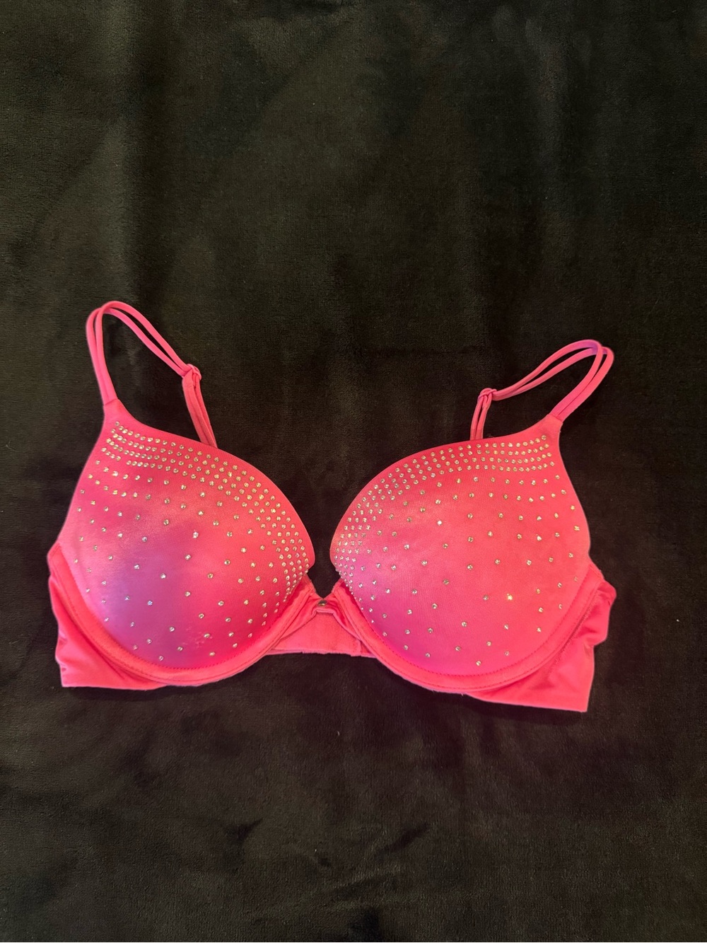 Victoria Secret very sexy pink rhinestone push up bra